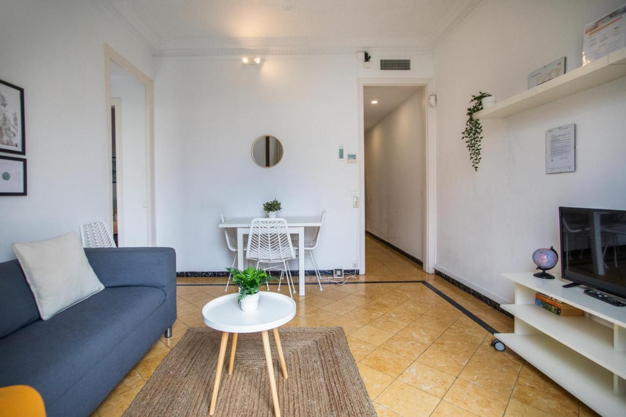 31Abpar1110 - Mediterranean Style Apartment Barcelona Exterior photo