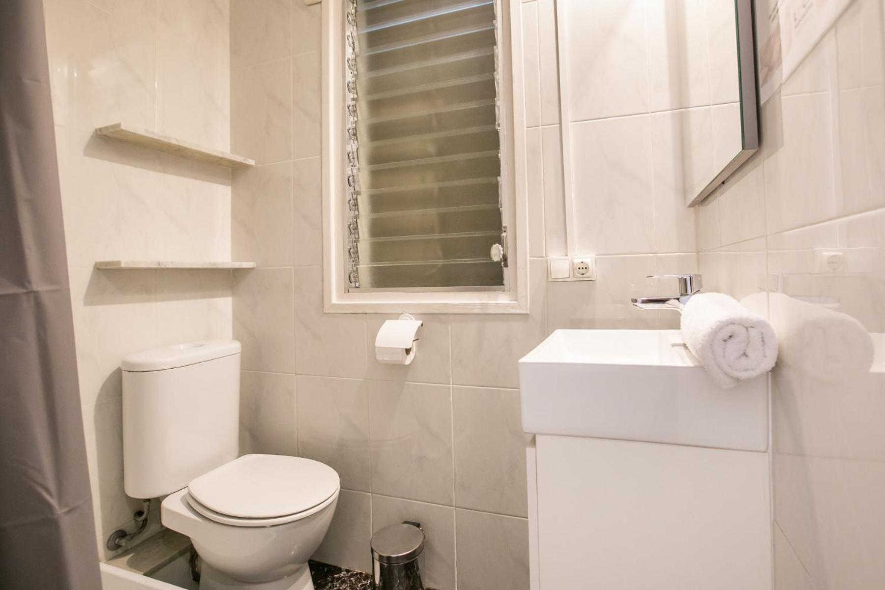 31Abpar1110 - Mediterranean Style Apartment Barcelona Exterior photo