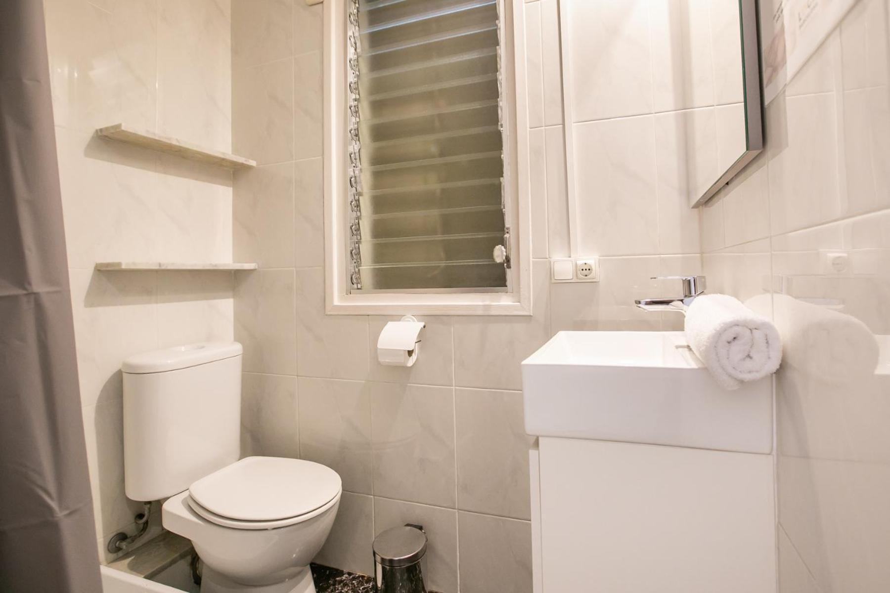 31Abpar1110 - Mediterranean Style Apartment Barcelona Exterior photo